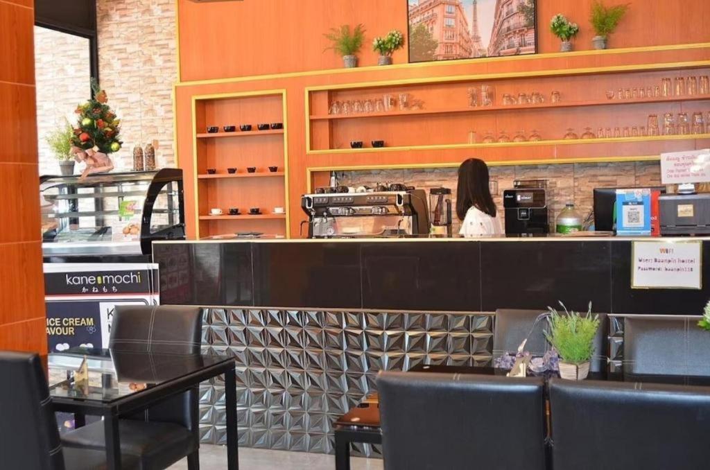 Baanpin Hotel Bangkok Luaran gambar